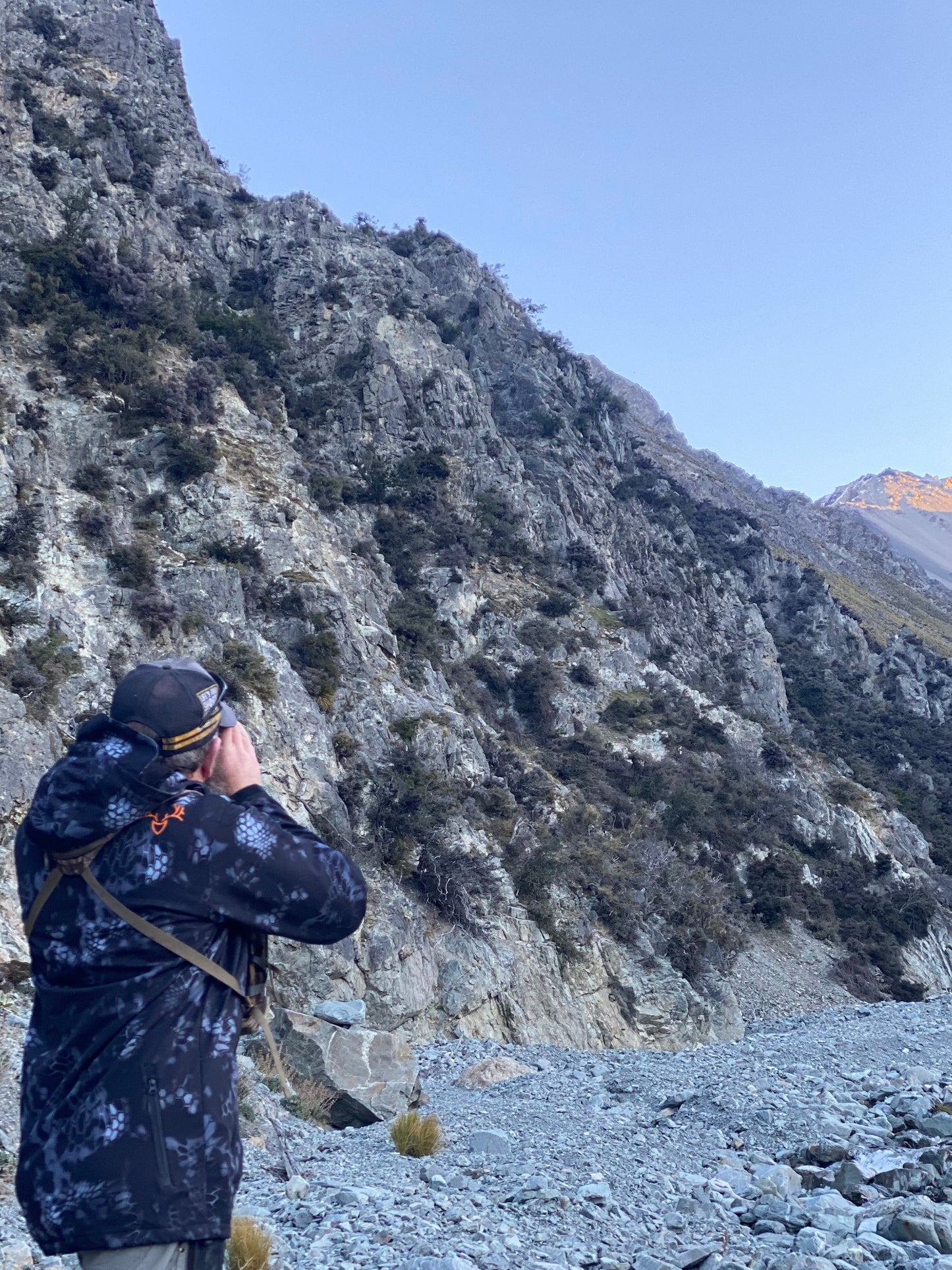 Southern Tahr Stealth Waterproof Softshell Jacket- Midnight Camo